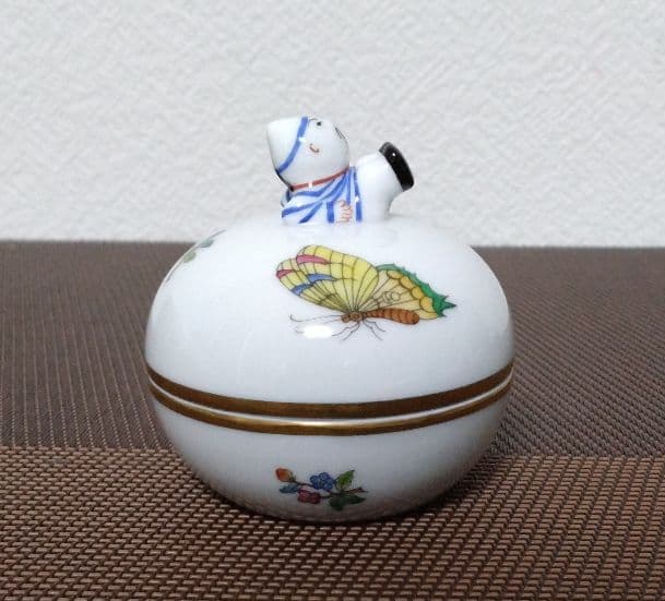 ヘレンド・ボンボン シノワズリ マンダリン飾り