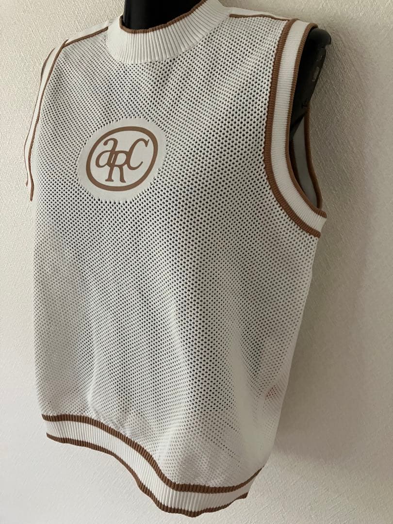 ARCHIVIO クルーネックニットベスト 新品タグ付き　38 完売品