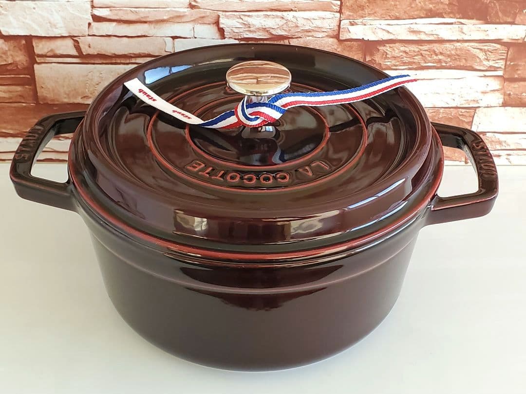 【美品/値下げ】staub ピコ・ココット ラウンド 　22㎝　ストウブ