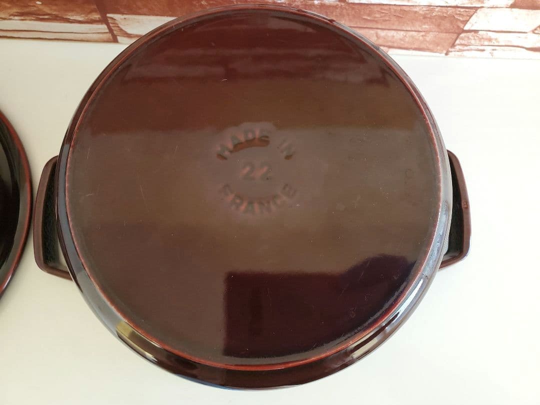 【美品/値下げ】staub ピコ・ココット ラウンド 　22㎝　ストウブ