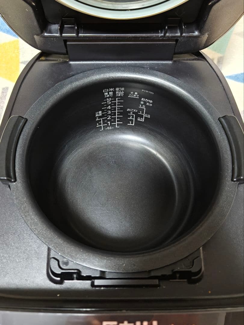 TIGER 圧力IH炊飯器 JPV-B100アッシュブラック5.5合2022年製