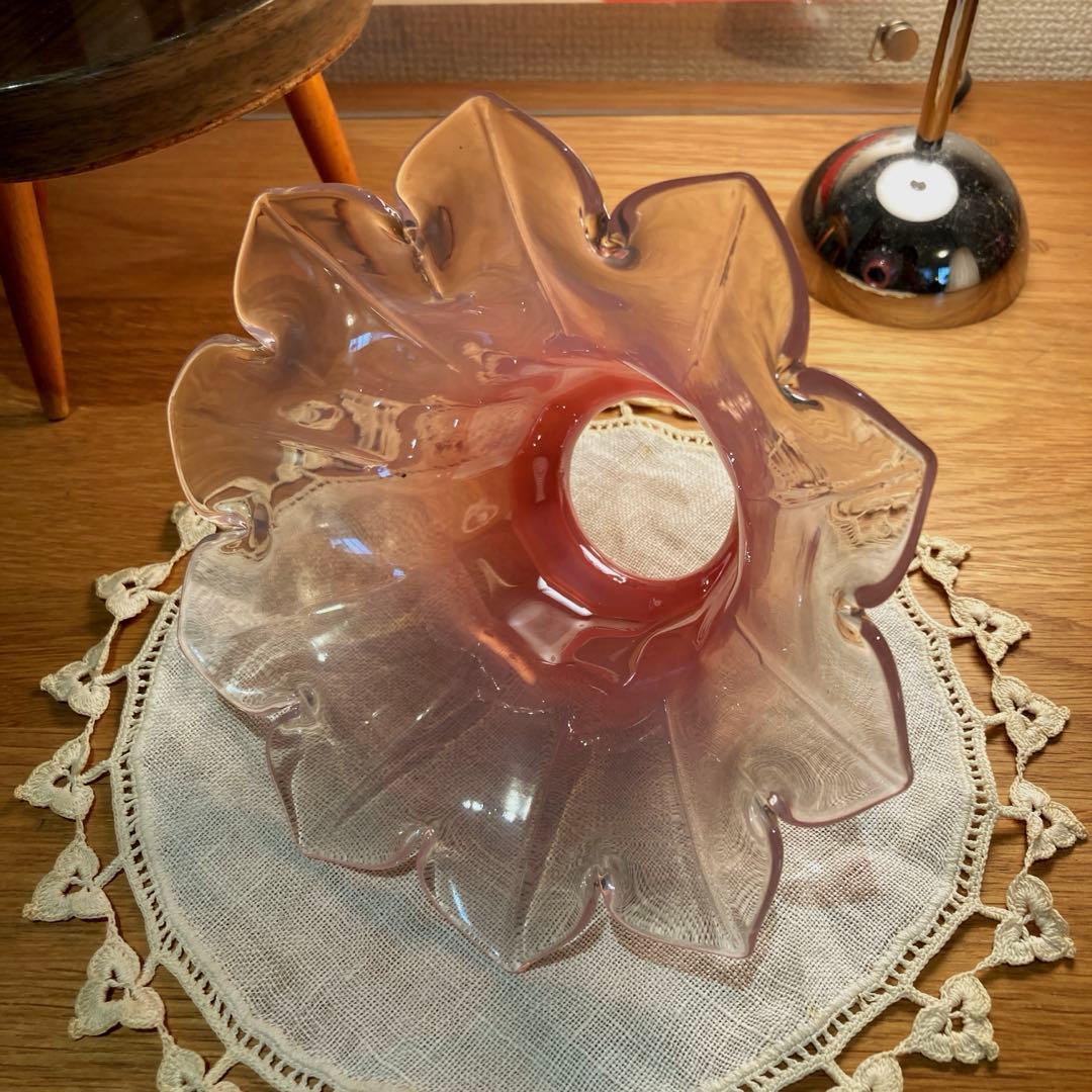 ランプシェード　オパールセント　アンティーク　フランス　フラワー