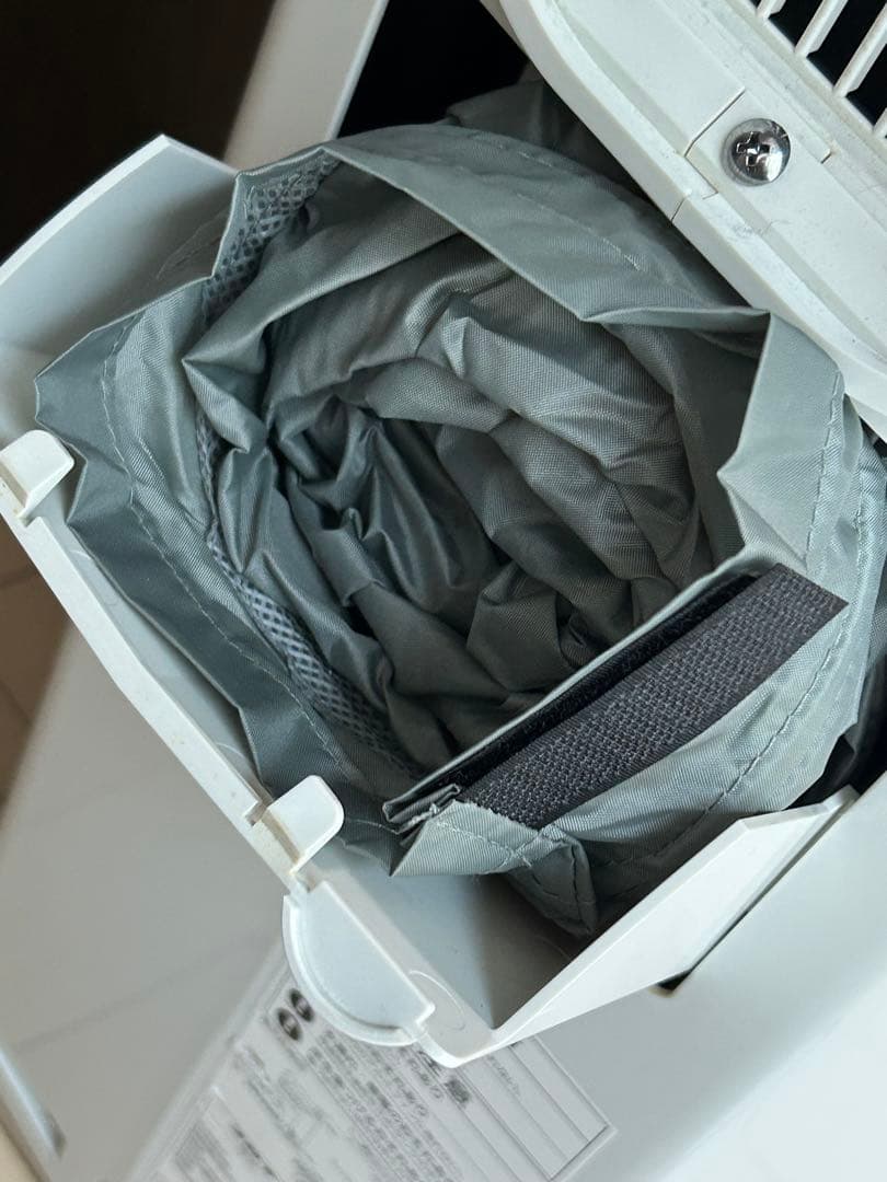 コロナ　CORONA　冷風衣類乾燥除湿機 どこでもクーラー 2023年製