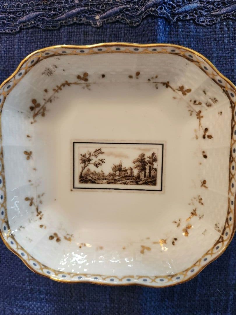 リチャード.ジノリ　イタリア　小物入れセット　磁器　風景画　薔薇