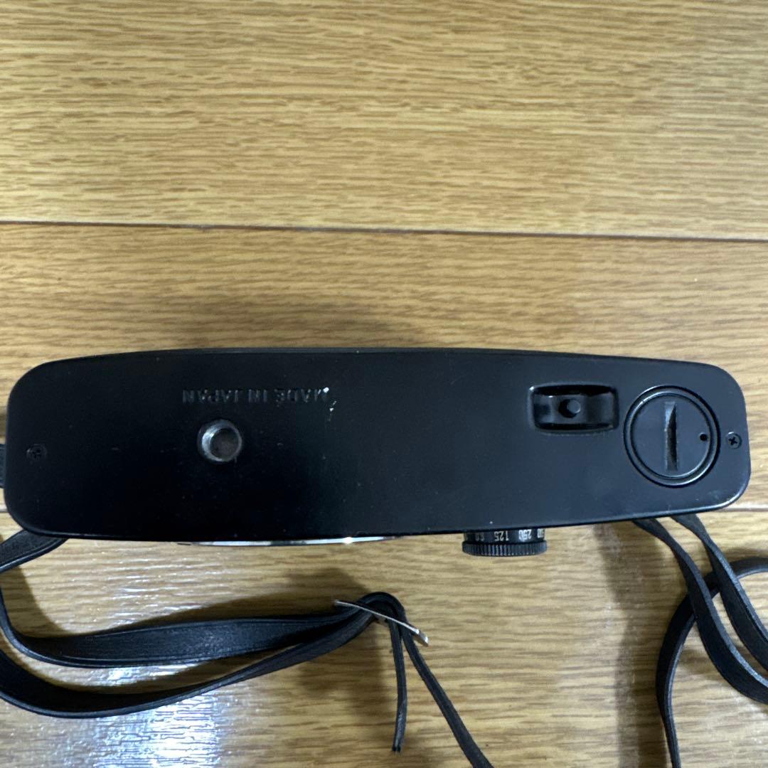 OLYMPUS PEN FT ブラック フィルムカメラ ZUIKOレンズ2本付