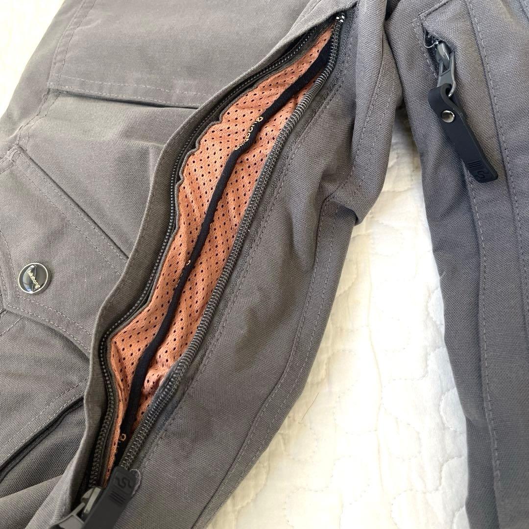 美品✨　Billabong ビラボン セット 上下　M スノーウェア