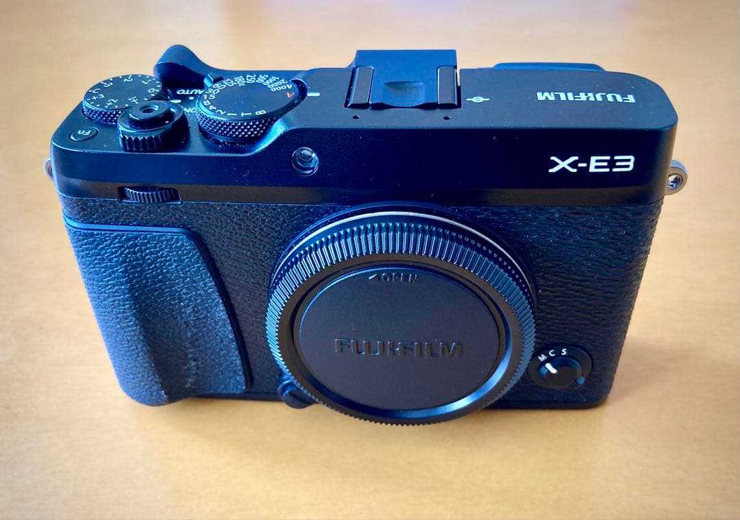富士フイルム FUJIFILM X-E3 ボディ