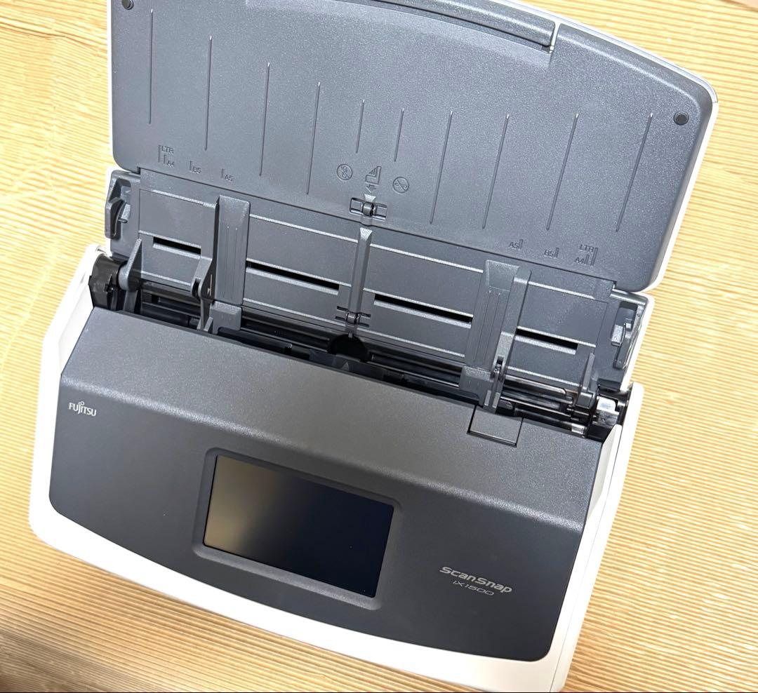 PFU ScanSnap iX1500 ドキュメントスキャナー　僅か2回使用