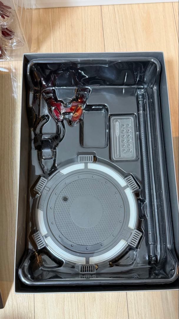 1/6ホットトイズ アイアンマンマーク33(シルバーセンチュリオン)