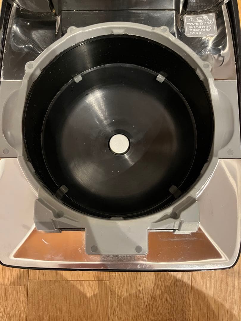 にこる象印の家庭用圧力IH炊飯ジャー 「炎舞炊き」NW-KA10型