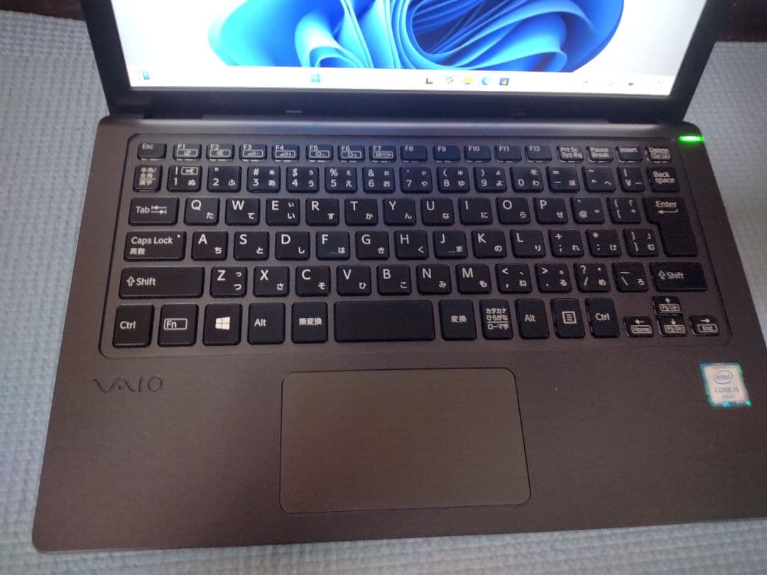 軽量薄型☆VAIO VJS111D11N i5-6200 4GB SSD128