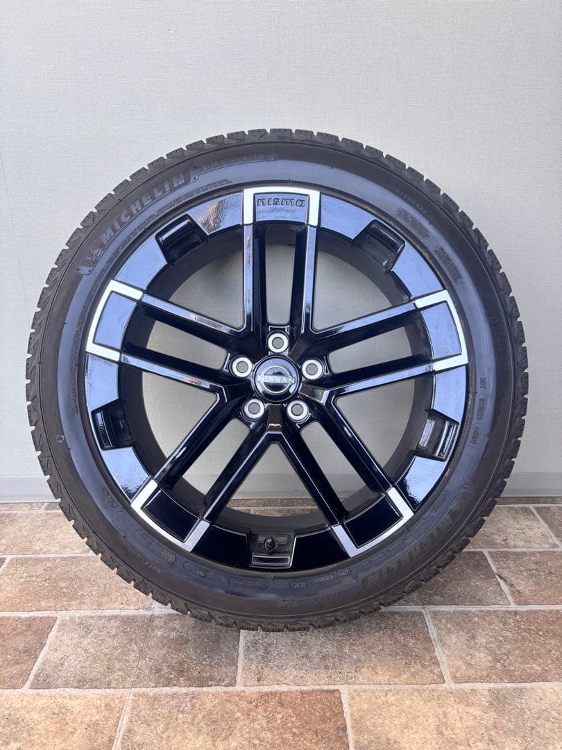 Nismo 20インチ ホイールセット Michelin X-Ice 