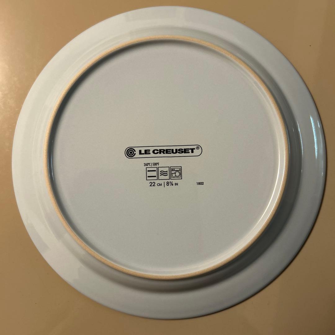 新品　ル・クルーゼ　プレートセット 22cm 4枚