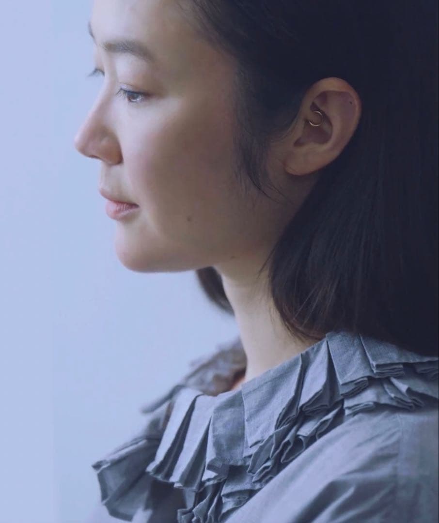 マーガレットハウエルフリルシャツ