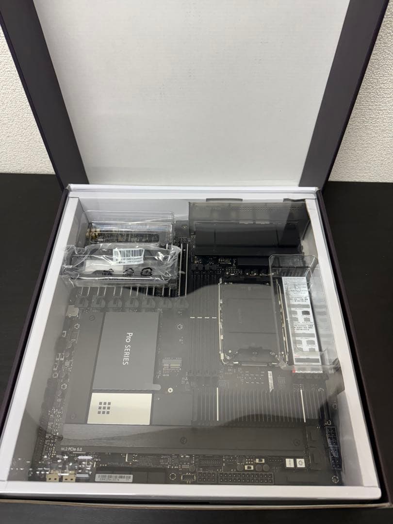 新品開封未使用 ASUS エイスース PRO WS W790E-SAGE SE