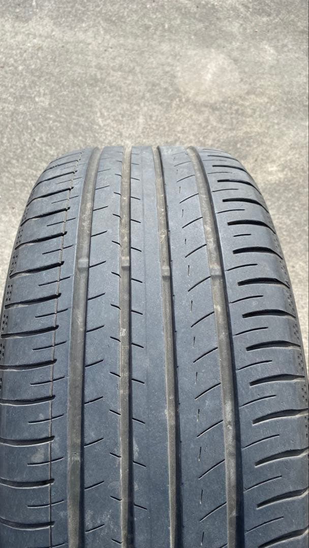 Z33後期純正18インチホイールセット タイヤ付き　リアサイズ4本