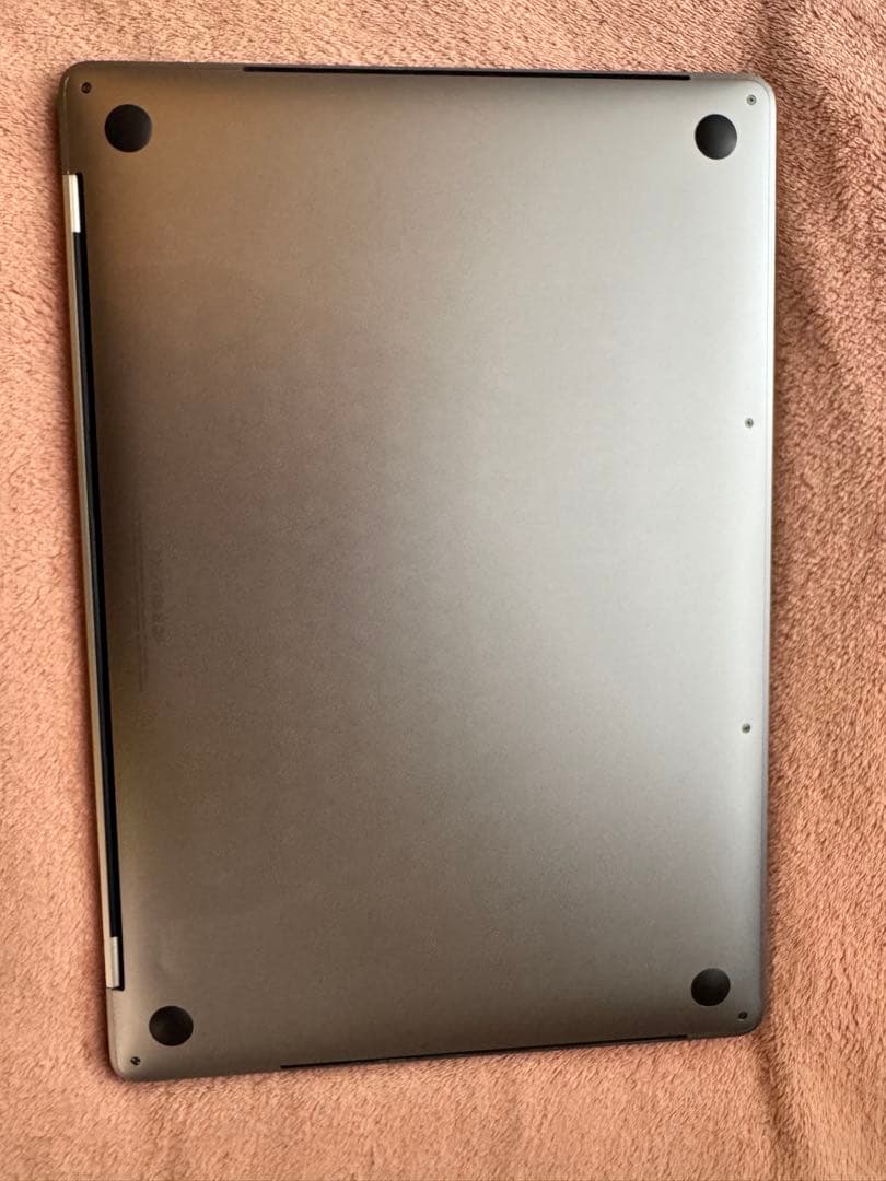 MacBook Pro 2016 15インチ