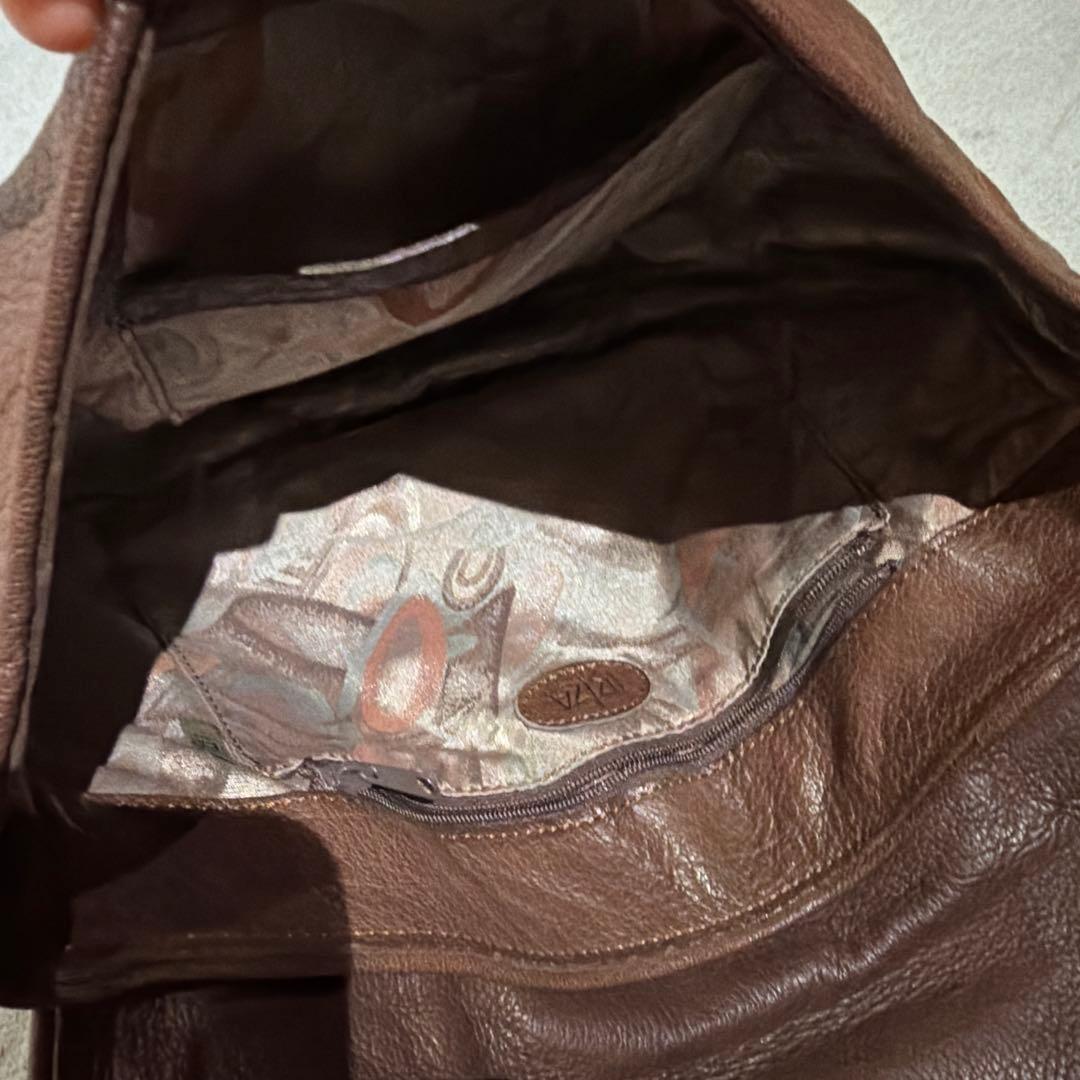 イビザ　IBIZA ショルダーバッグ　ペッカリー