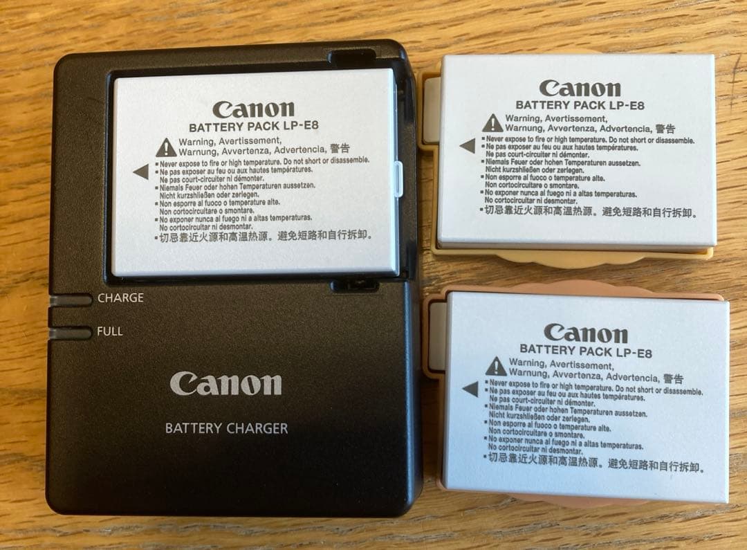 Canon EOS Kiss X4 デジタル一眼レフ レンズ付き