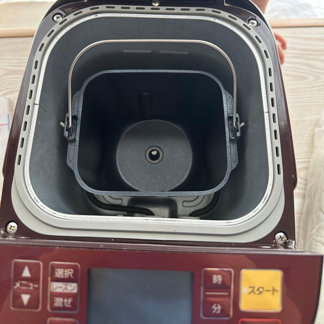 《即購入OK》Panasonic ホームベーカリー　SD-BMT1000