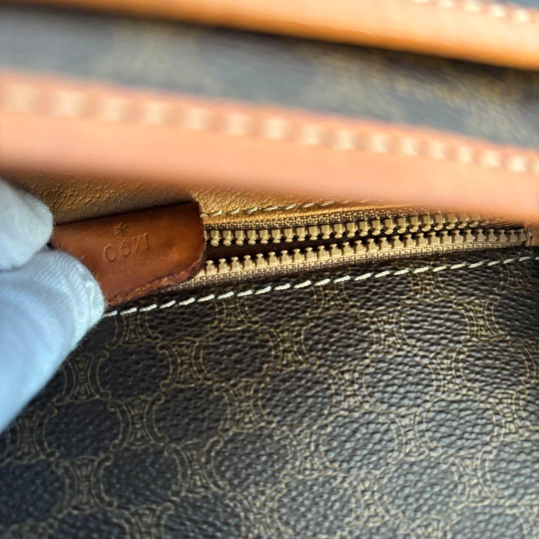 鑑定済美品セリーヌCELINEマカダム柄ショルダーバッグ ヴィンテージトリオンフ