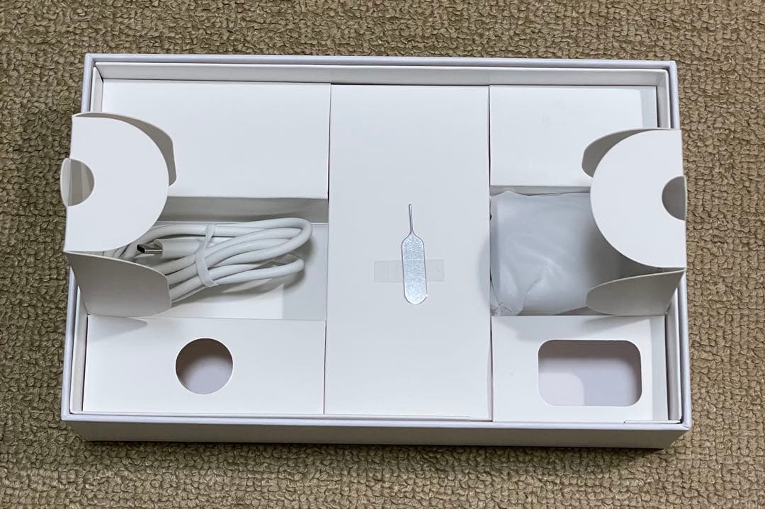 Headwolf FPad7 8.4インチタブレット 純正カバー付