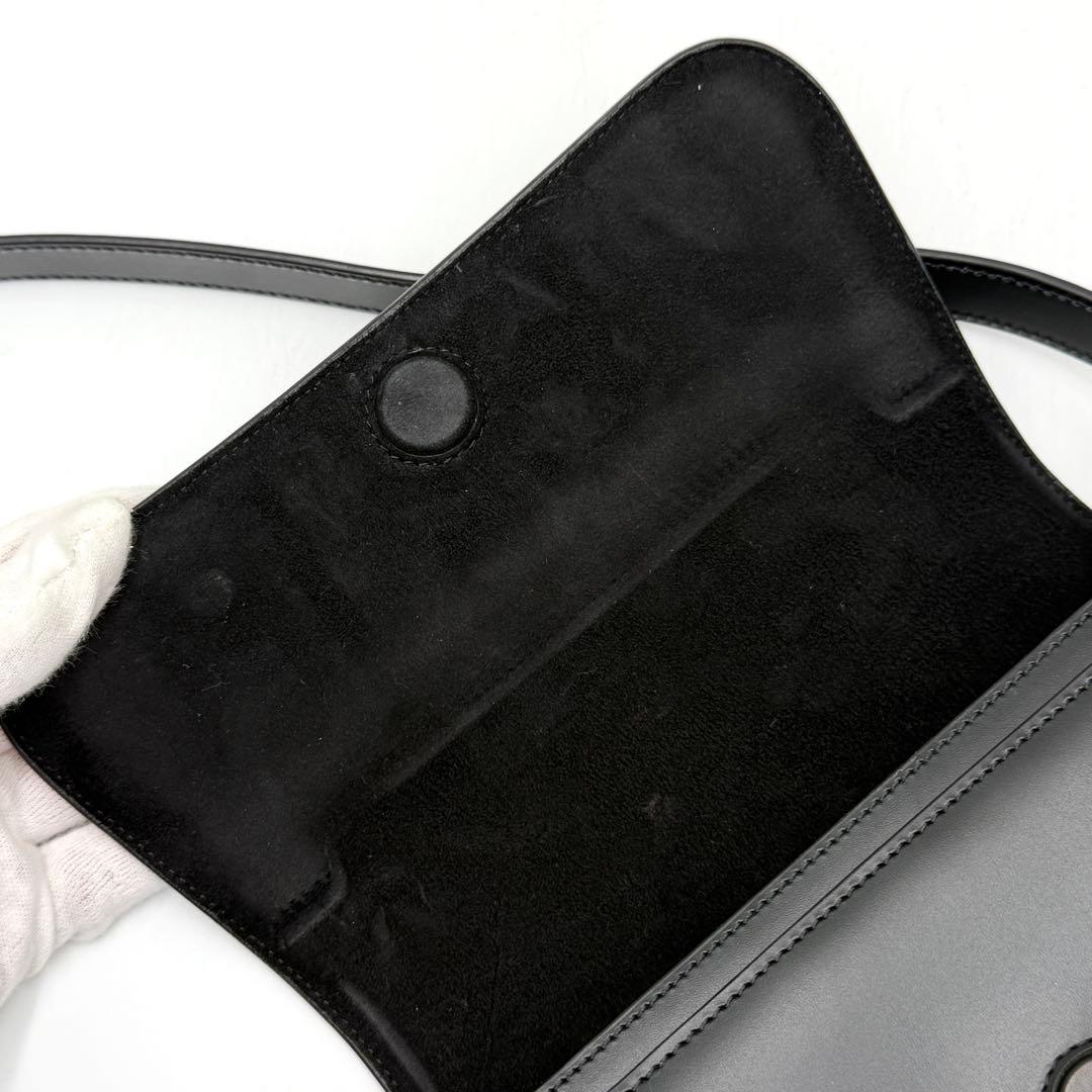 【極美品】アミパリス バケット ショルダーバッグ ハート ロゴ レザー ブラック