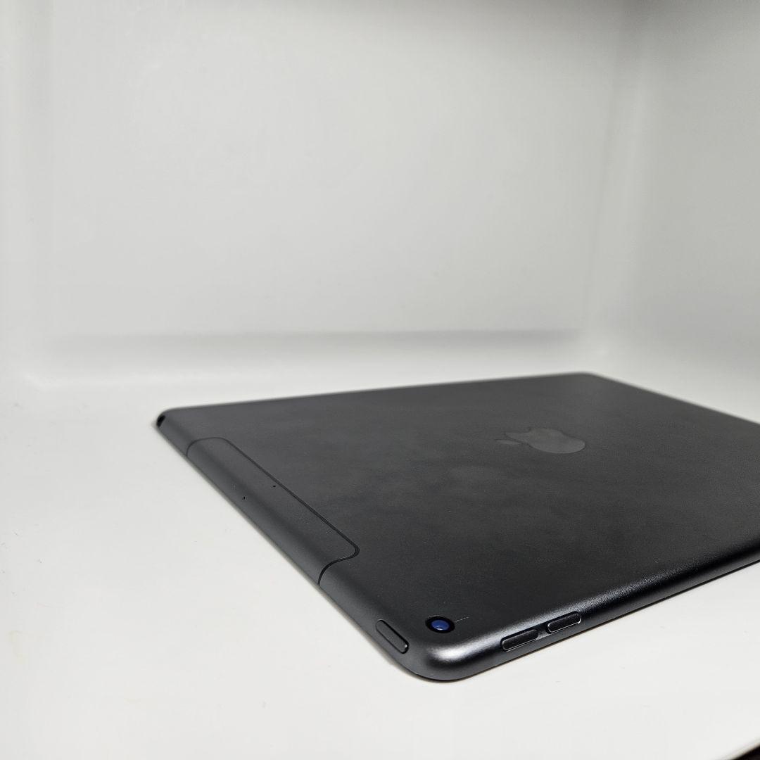 画面美品 iPad Air 第3世代 WiFi Cellular SIMフリー