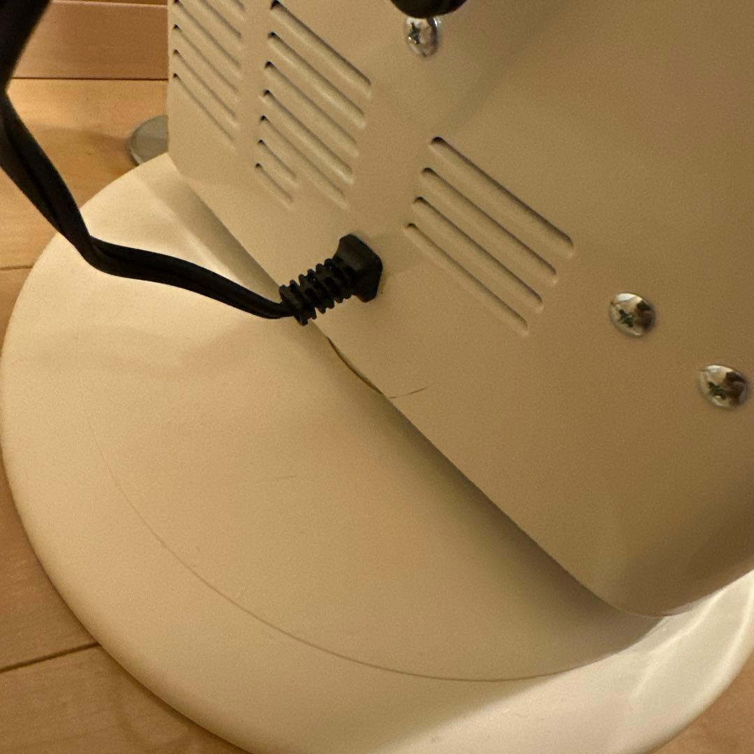 2025年製　アラジン　遠赤グラファイトヒーター　AEH-G100A