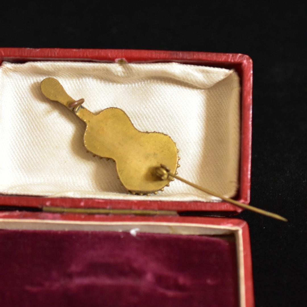 イタリア製アンティーク マイクロモザイクのマンダリンのブローチ