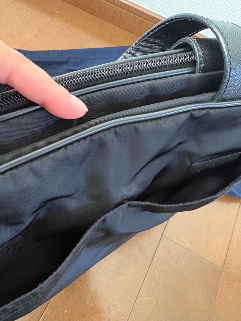 PRADA プラダ ビジネスバッグ ブリーフケース ナイロン 三角ロゴ 黒