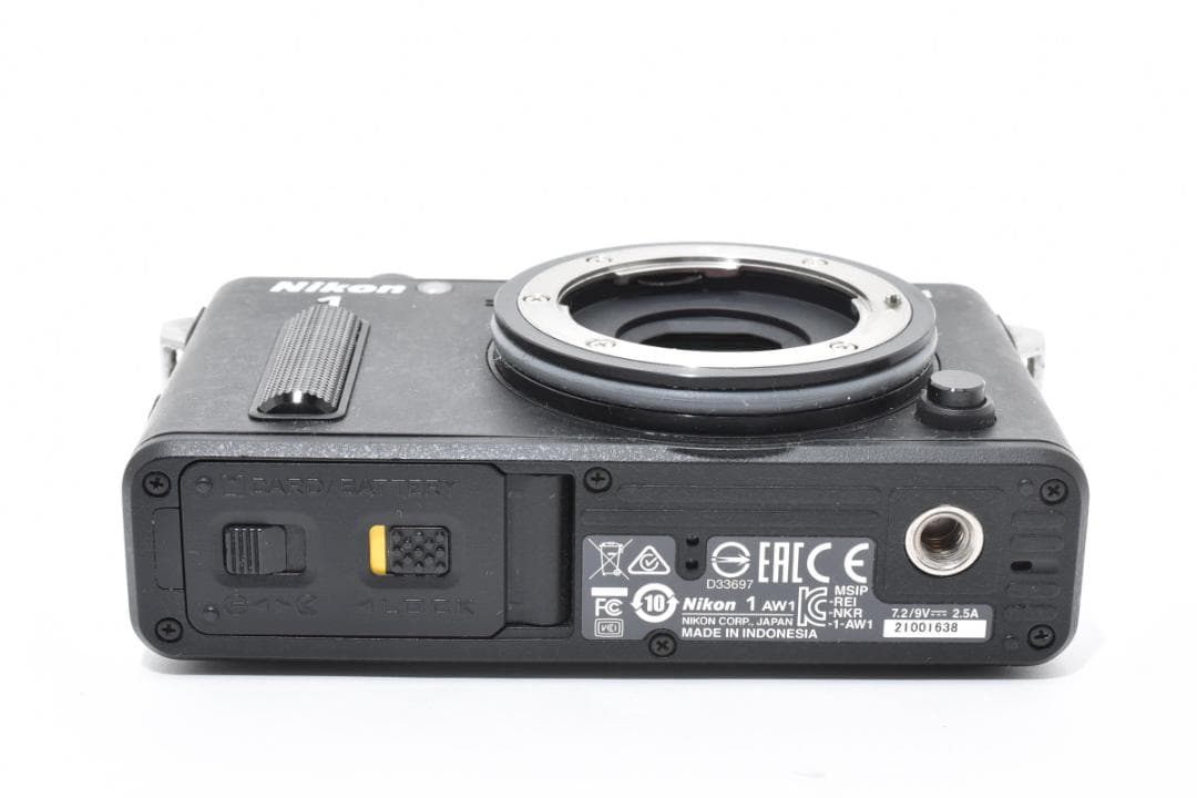 【人気の防水耐衝撃カメラ】ニコン NIKON1 AW1 ブラック 現状品 カメラ