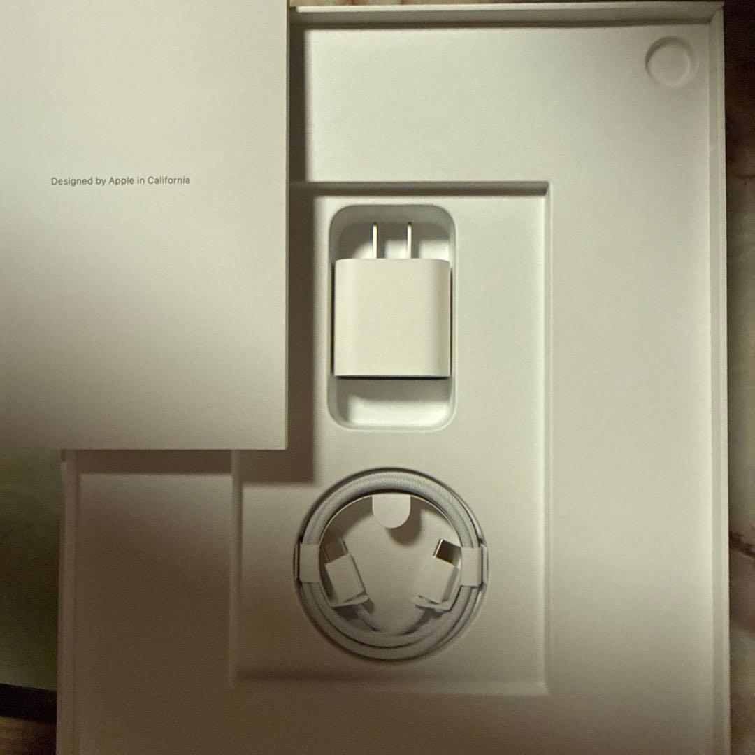 バッテリー容量100 M2 ipad Air 13インチ 128GB