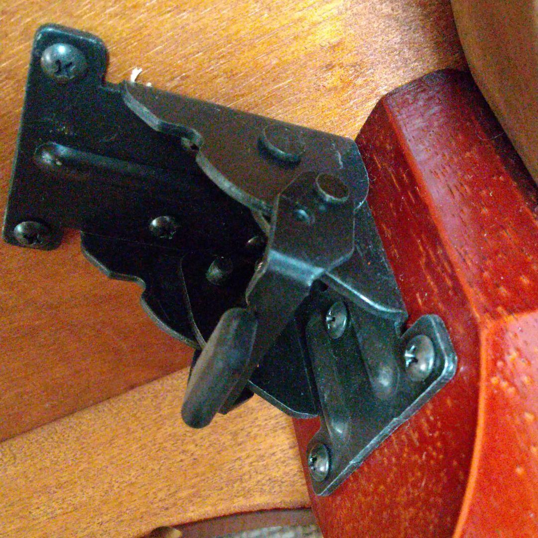 天然木折れ足座卓(けやき)