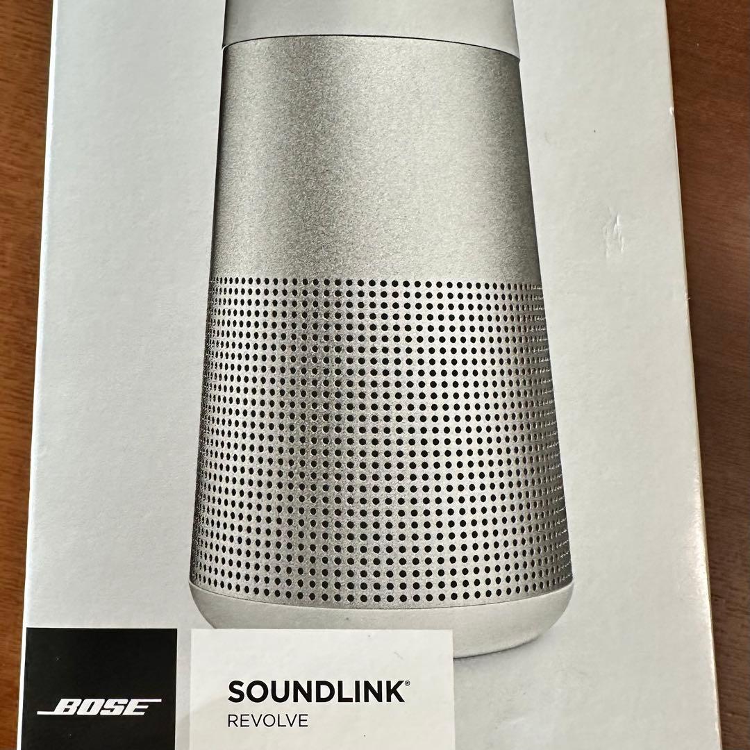 【美品】Bose SoundLink Revolveワイヤレススピーカー 土台付