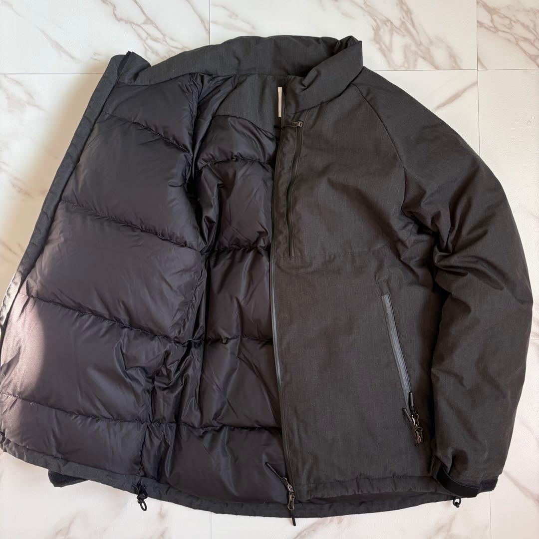 人気◆NANGA×ROCOCO 焚火 ダウンジャケット スタンドカラー グレー