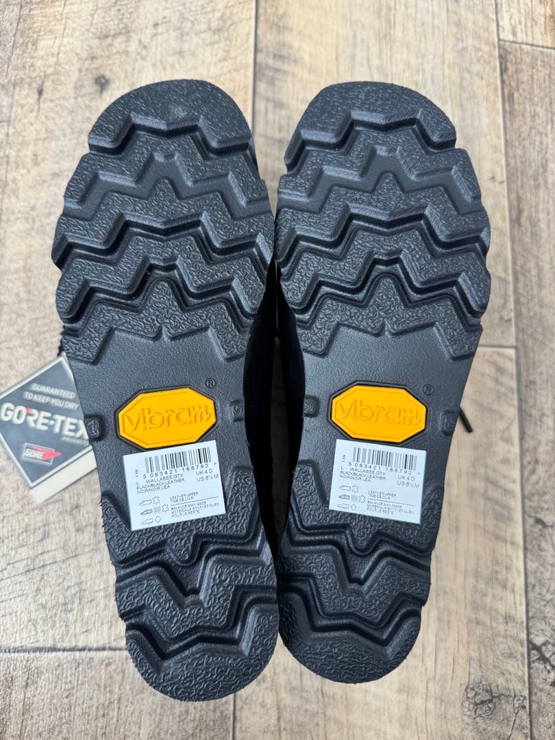 Clarks Originals クラークス ワラビー ゴアテックス レザー