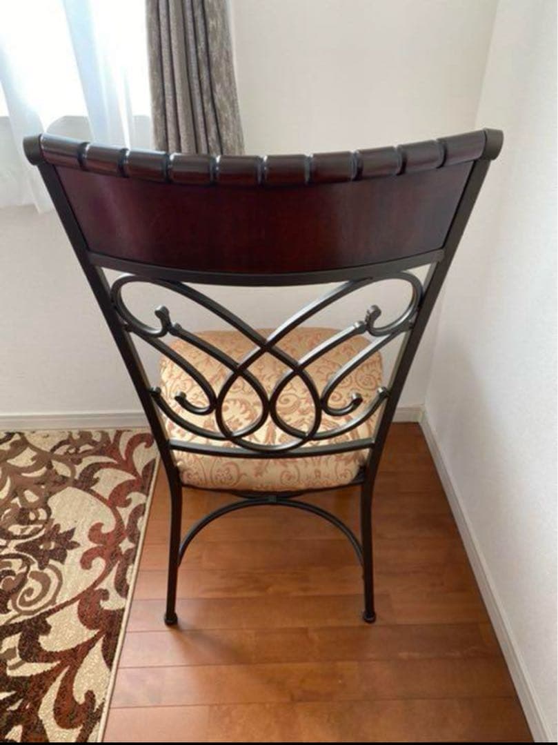 西洋風装飾椅子