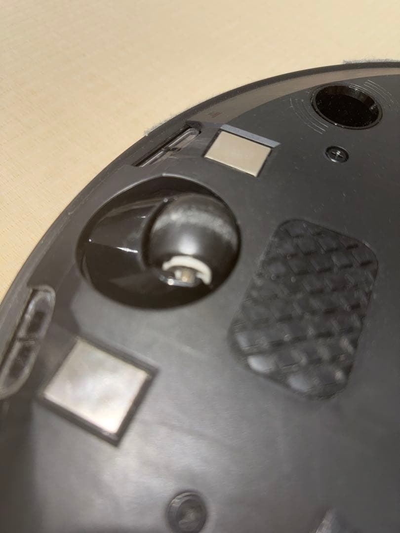 iRobot Roomba j7+ ロボット掃除機本体