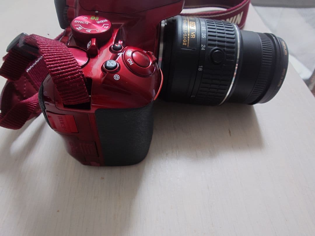 Nikon ダブルズームキット D5500 レッド