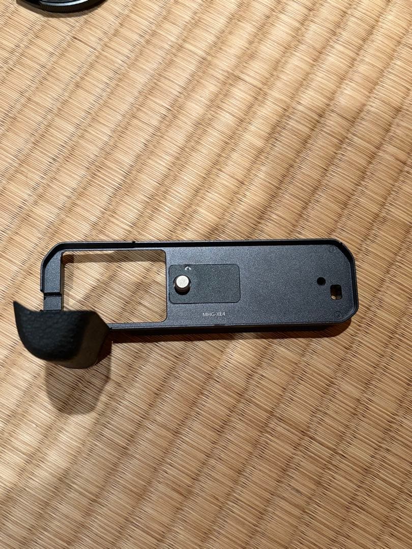 【美品】FUJIFILM X-E4 ブラックゴールド （レンズ2本＆付属品多数)