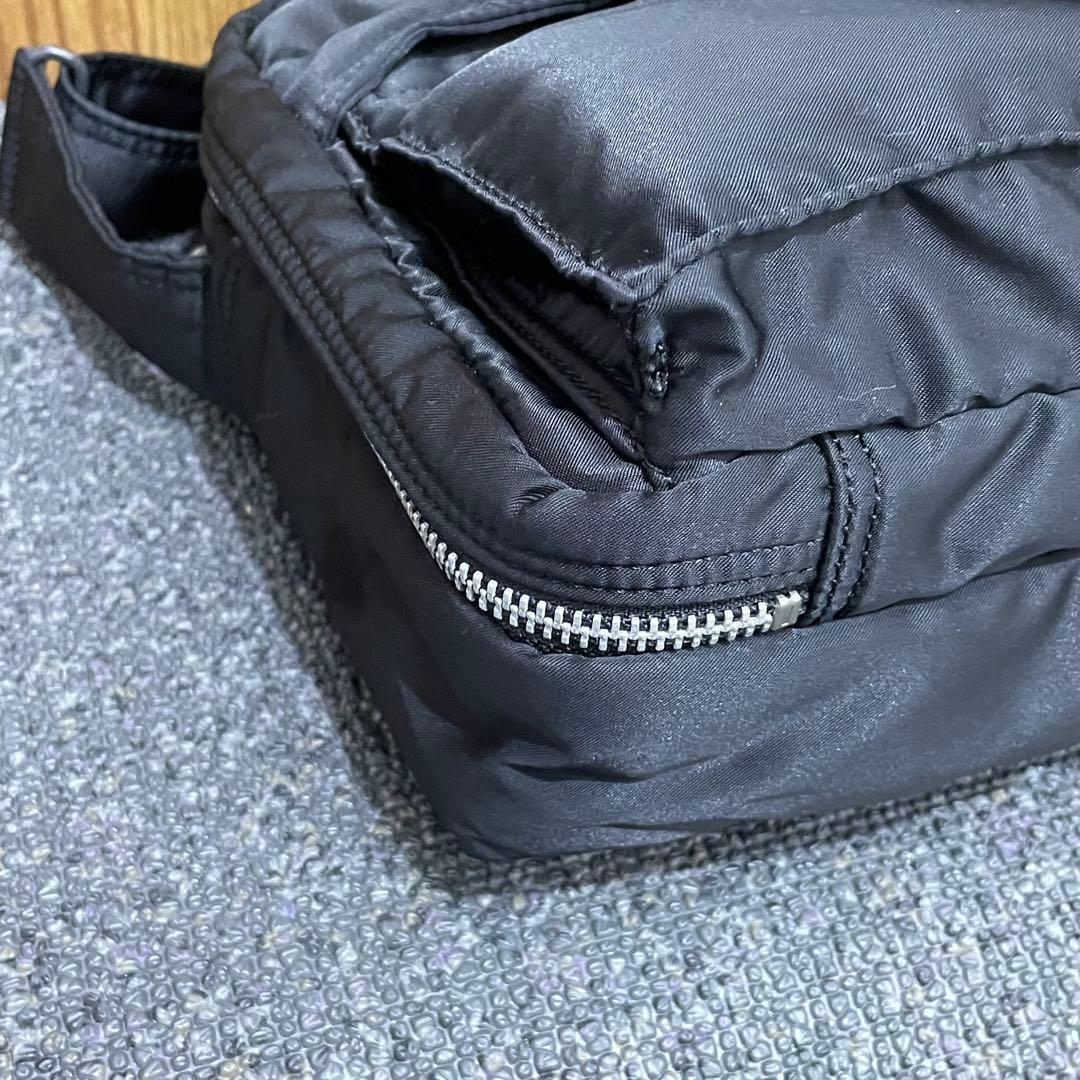 美品 廃盤品✨ PORTER タンカー ２層 ブラック ショルダーバッグ