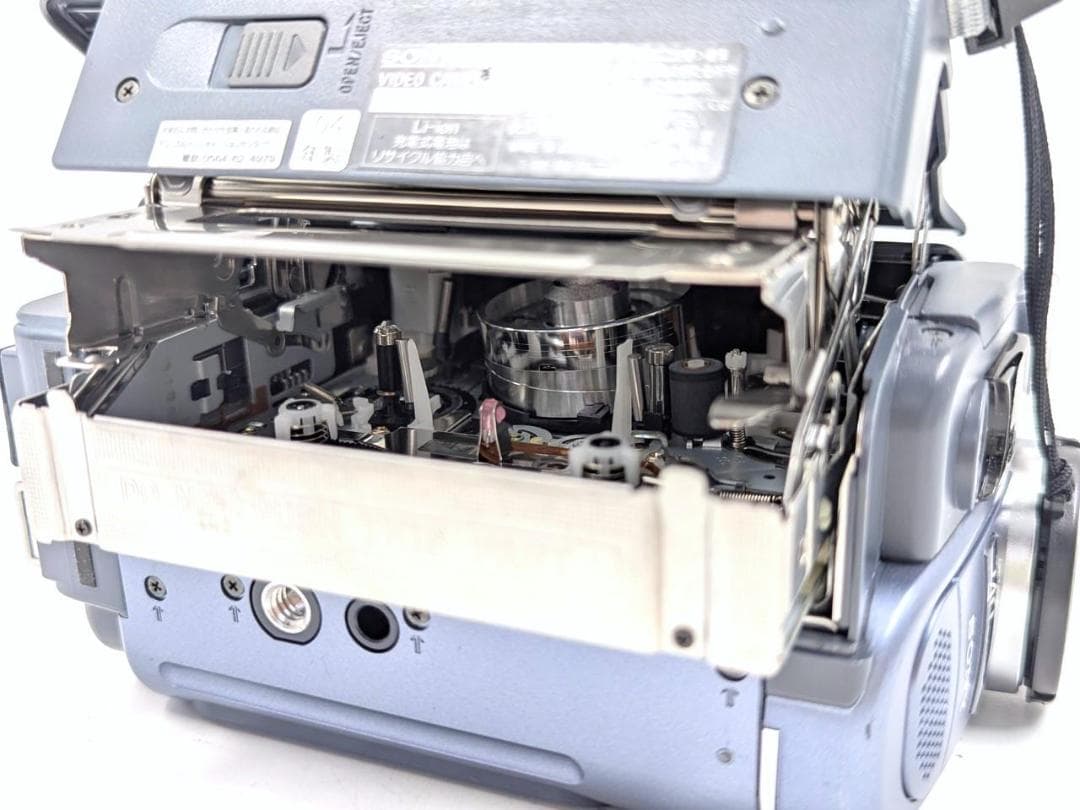 8mmテープのダビングに！ SONY ビデオカメラ CCD-TRV116