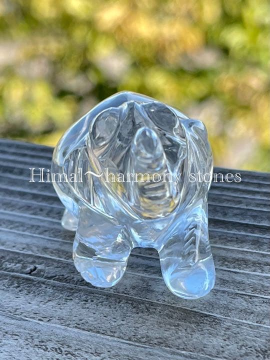 １点物　ガネーシュヒマール産水晶　象の置物