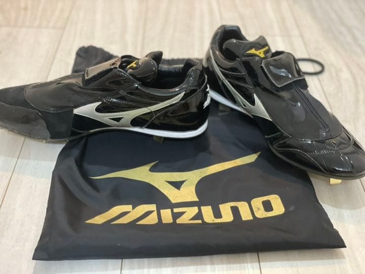 元阪神タイガース、安藤優也選手スパイク