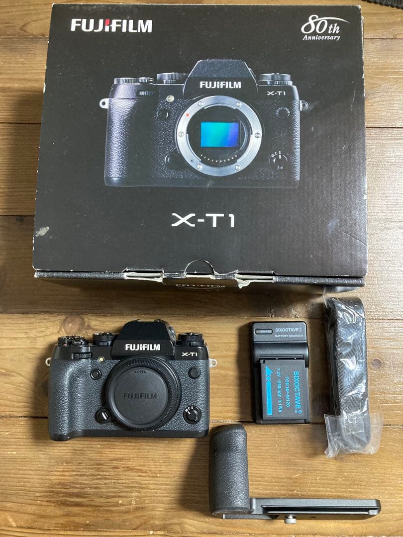 美品　富士フイルム　X-T1 ボディ　ブラック