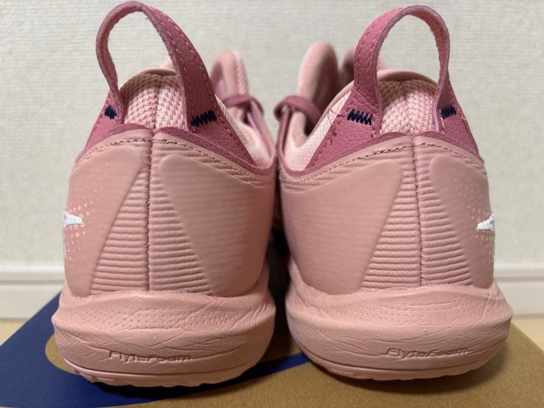 ASICS GLIDE NOVA FF4 グライドノヴァ ピンク