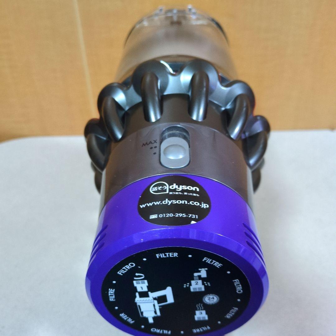 【美品】ダイソン dyson cyclone v10 sv12 分解洗浄済み