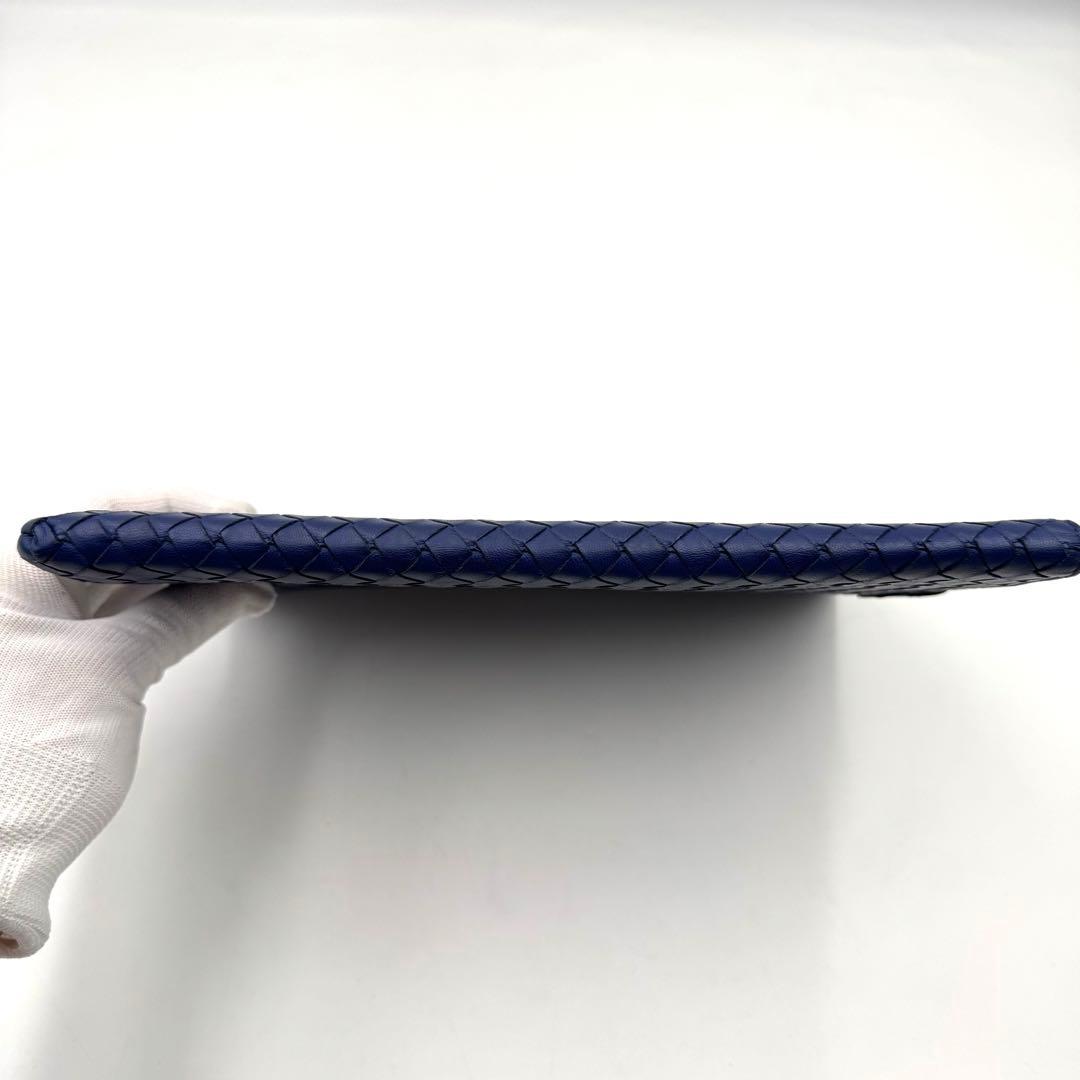美品✨BOTTEGA VENETA iPadケース　ネイビー　レザー