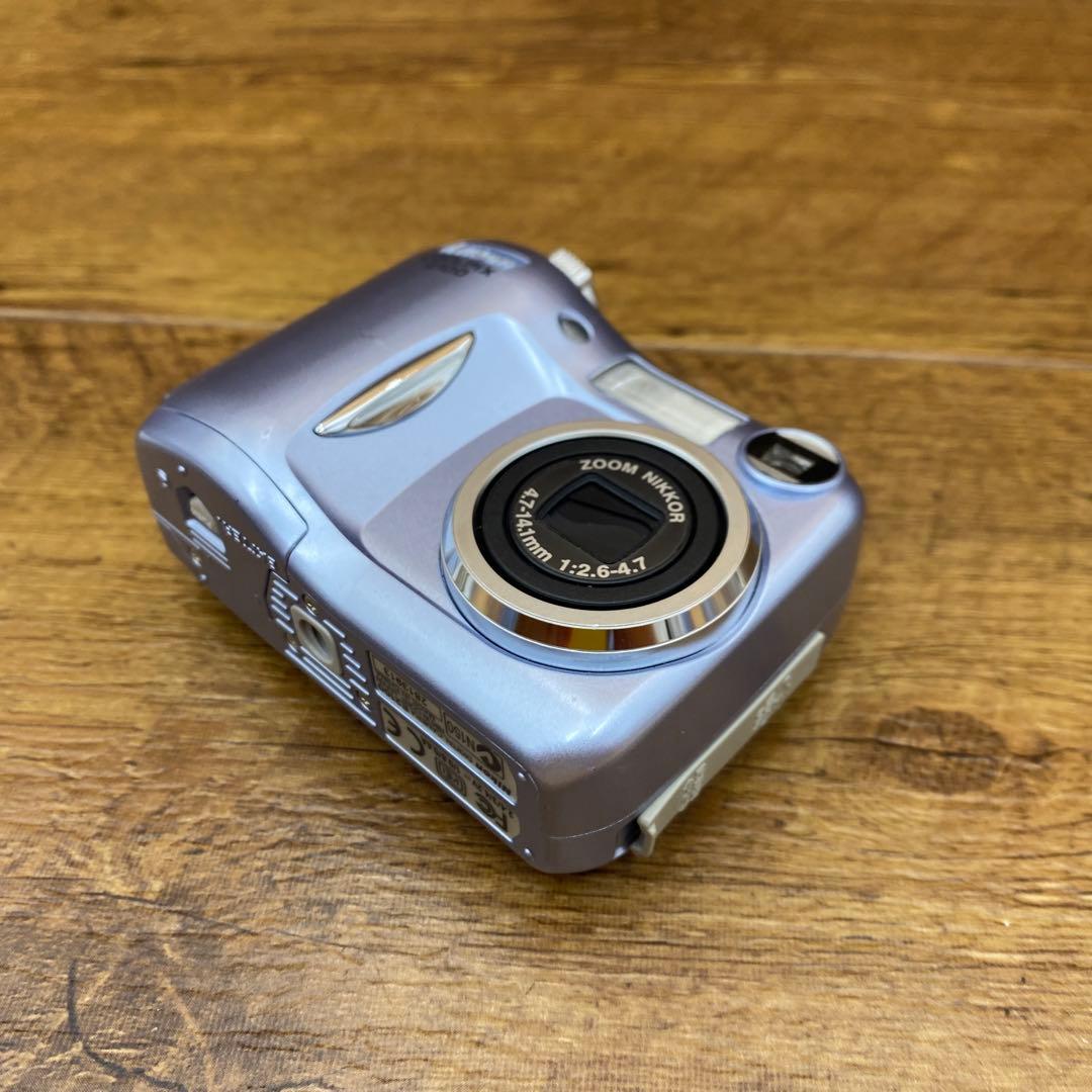 Nikon ニコン　COOLPIX 2100 y-127